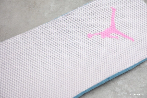 (W) Jordan 1 Digital Pink Air Mid CW5379-600 CW5379-600 0126